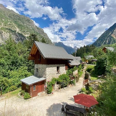 Ecrins Lodge Le Bourg-dʼOisans Екстериор снимка